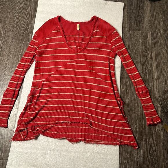Free People Waffle Knit High Low Oversized S Red/Beige Nautical Cherry Girl Boho - Picture 8 of 12